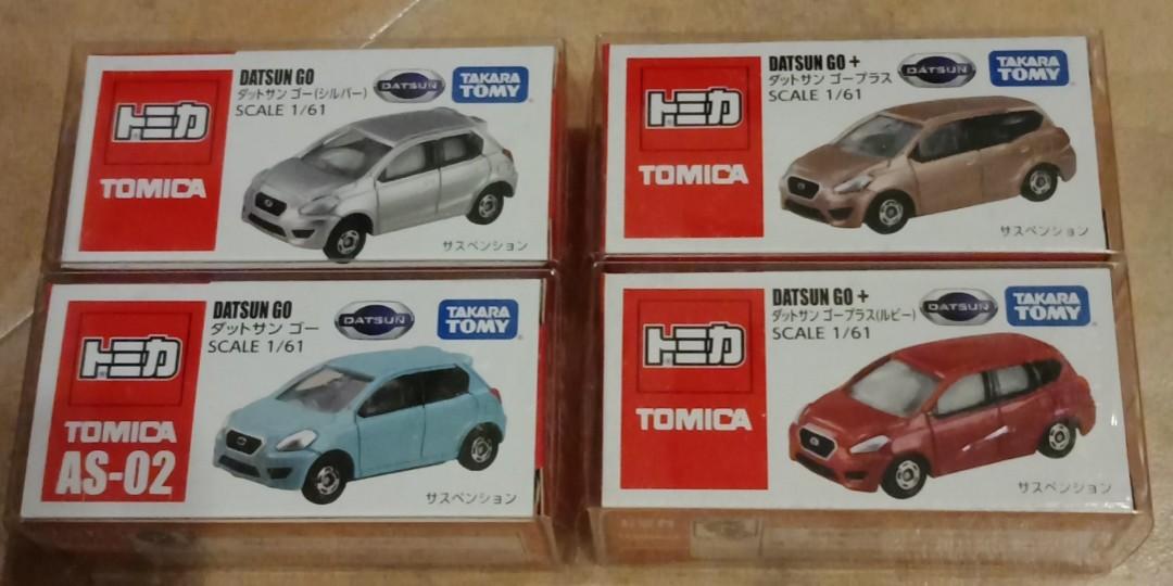 tomica datsun go