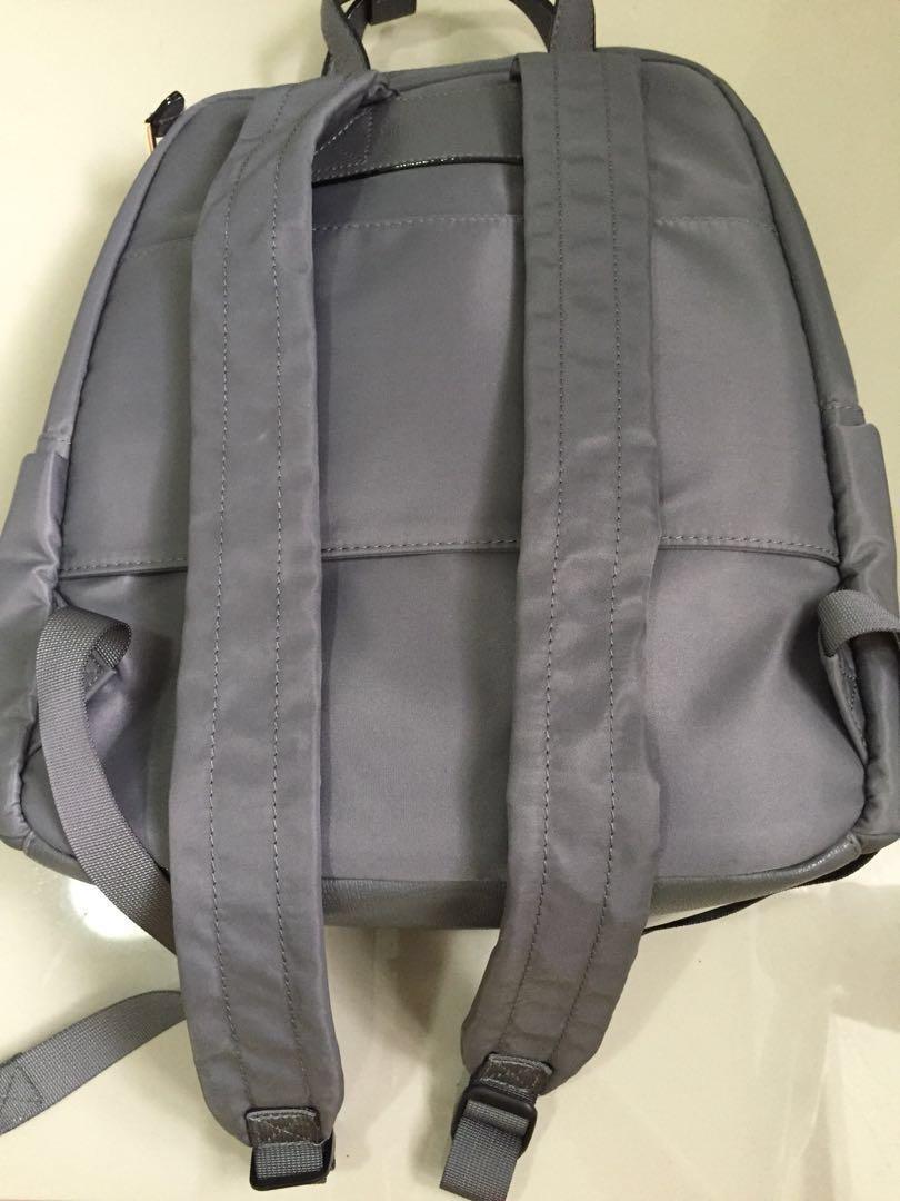 Travanti backpack hotsell
