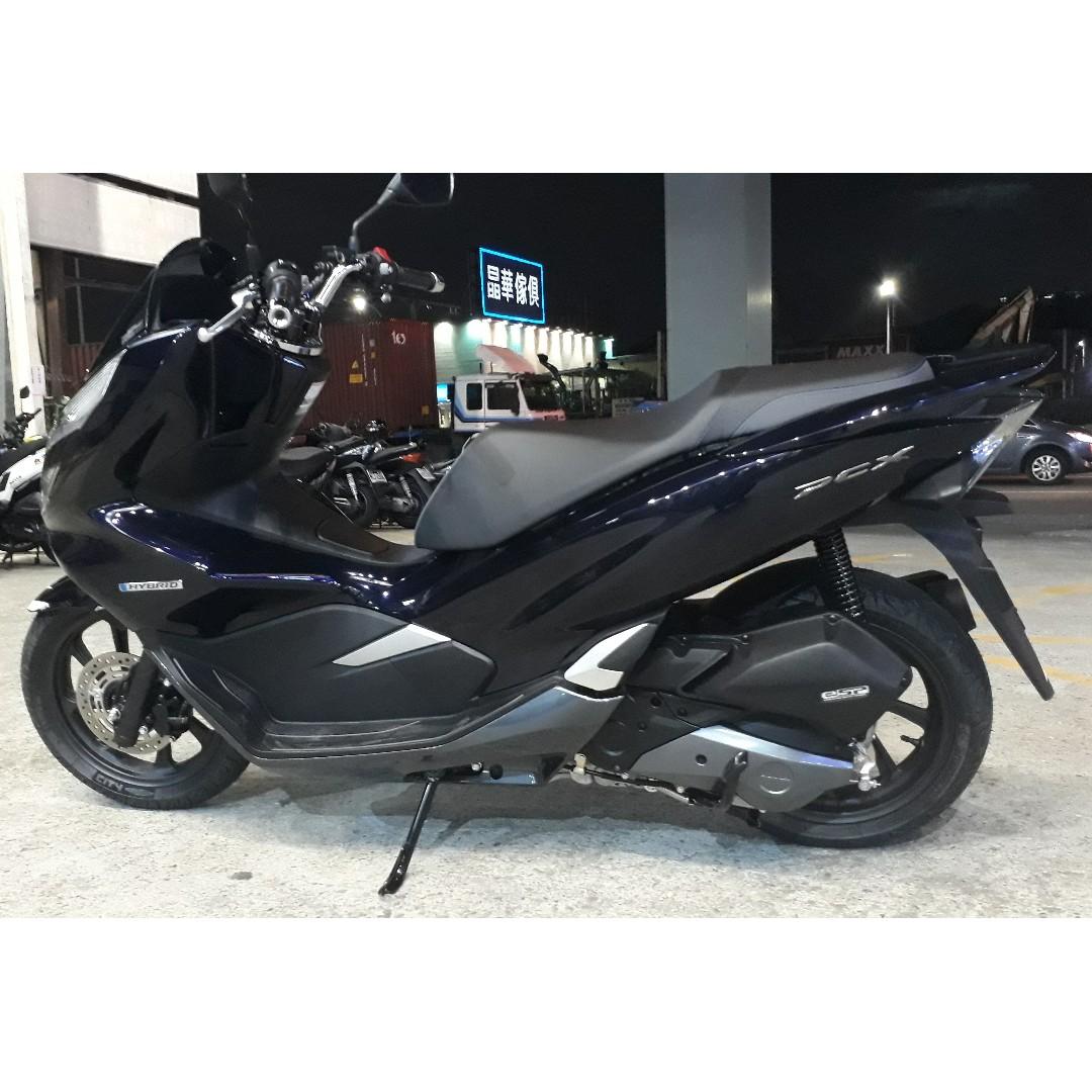 18 Honda Pcx 125 Hybrid 省油長途的熱銷車 機車 新車on Carousell