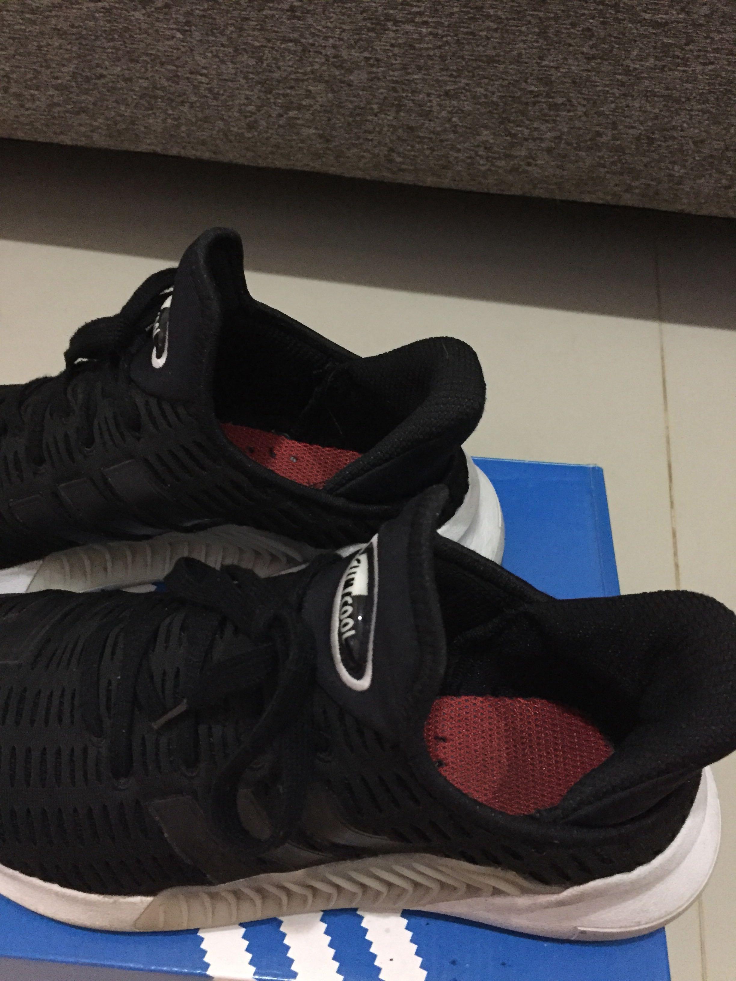 Adidas original box lengkap, Fesyen Pria, Sepatu , Sneakers di Carousell