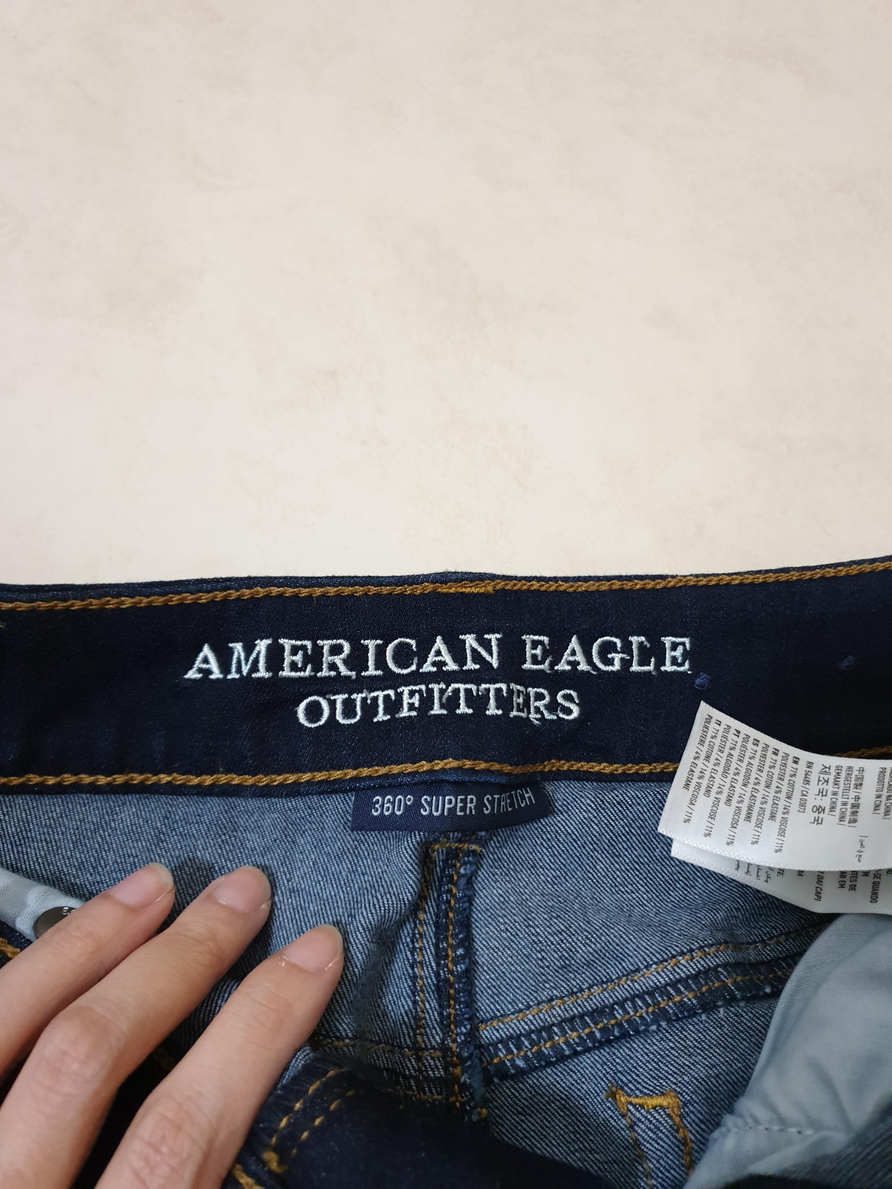Eagle Gallery: American Eagle Outfitters 54485