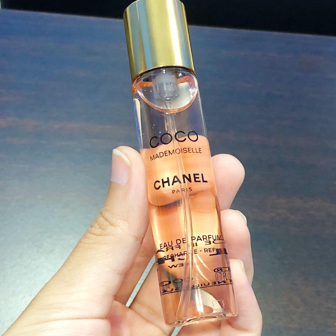 Buy Chanel Coco Mademoiselle Eau De Parfum Travel Mini Size Eau De Toilette  Spray 8 ml / 0.27 Fl Oz Online at desertcartFiji