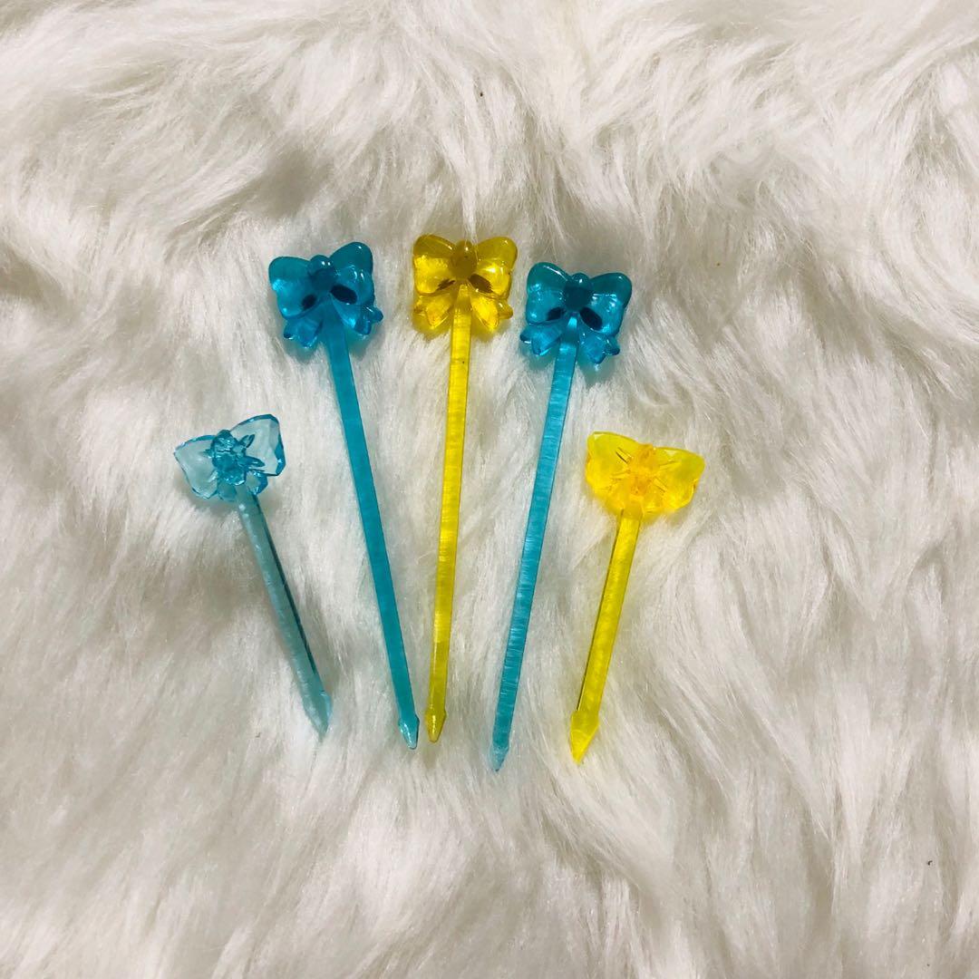 Bento Tools: Picks 3 (Category: Bakeware) located in Pasig City. Submitted by shoptostuff (Listing ID 195249456, Image 1). Description: .