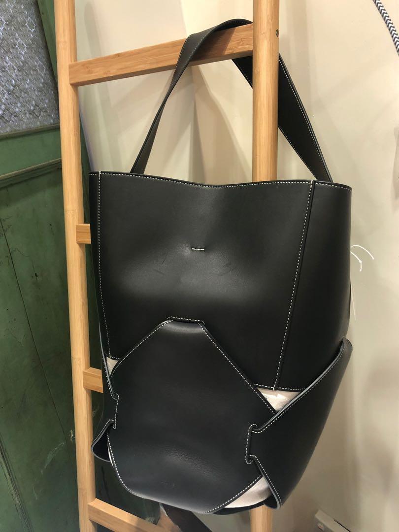 Celine holdall outlet