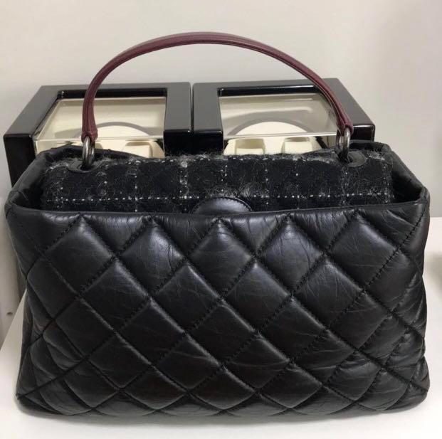 Chanel Portobello Top Handle Bag Quilted Aged Calfskin And Tweed Large –  OnlySheack