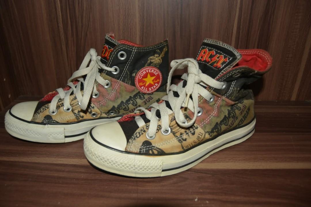 Converse AC/DC, Fesyen Pria, Sepatu , Sneakers di Carousell