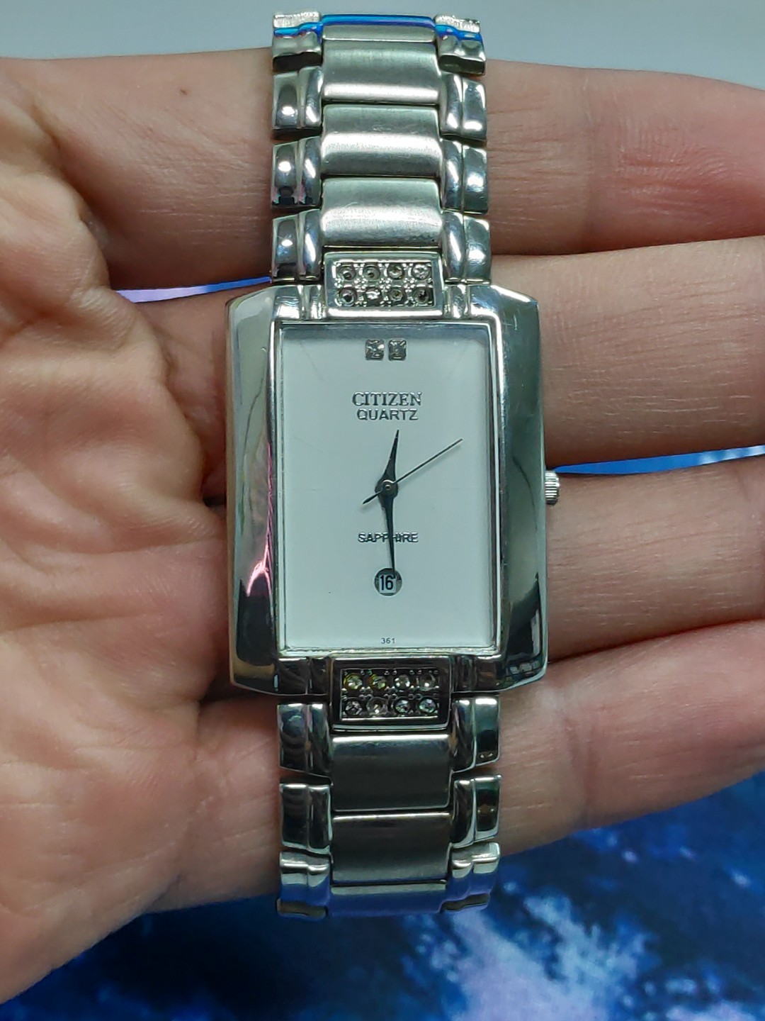 Citizen quartz sapphire watch online