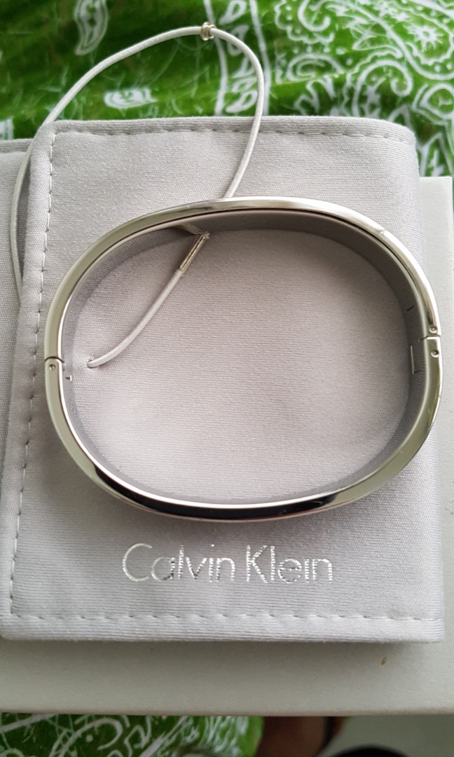 Calvin klein outlet cuff bracelet