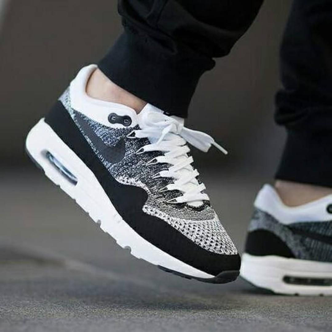 Nike air max sale 1 flyknit oreo