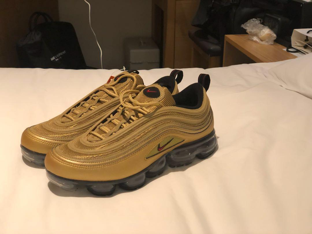 Gold vapormax 97 mens store