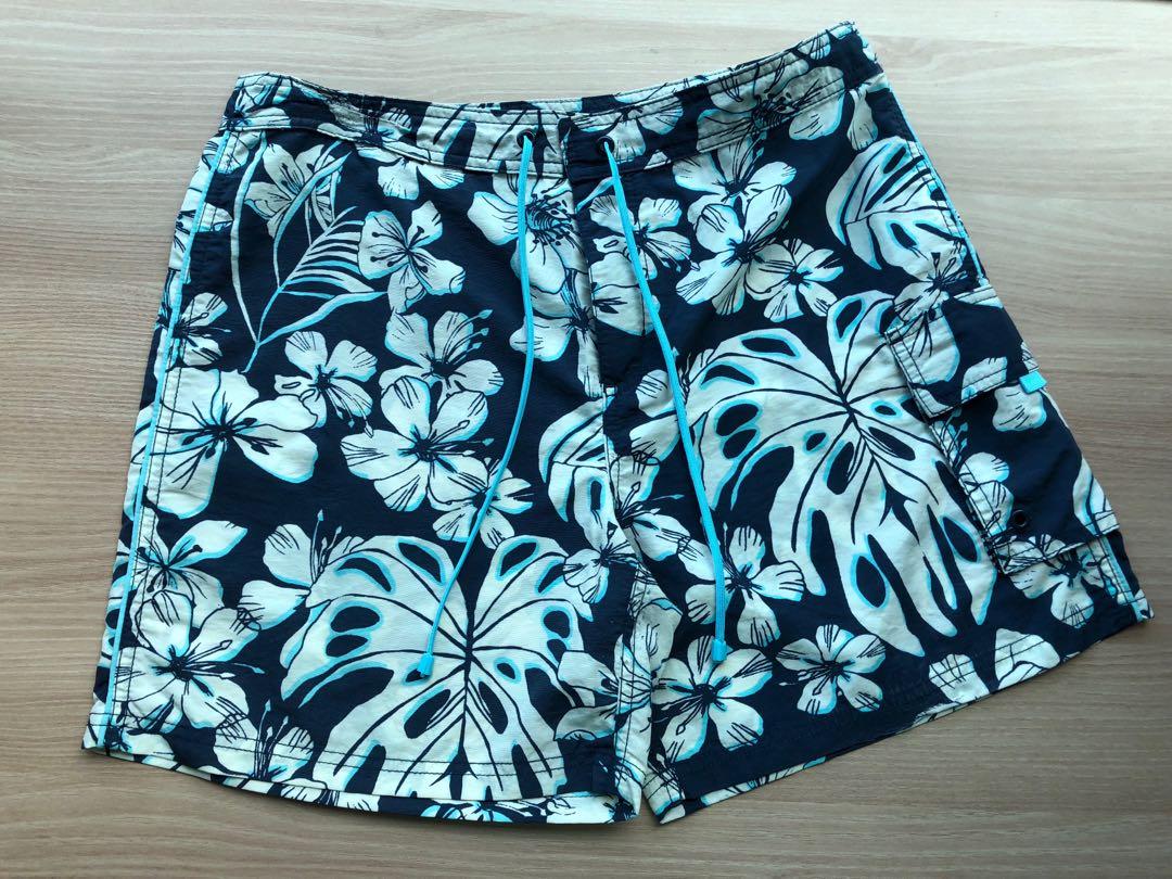 Preloved Deep Blue Floral Ladies Shorts Bossini Ladies