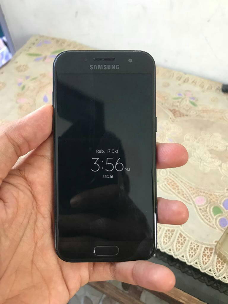 Samsung A3 2017 Second Telepon Seluler Tablet Ponsel Android Samsung Di Carousell