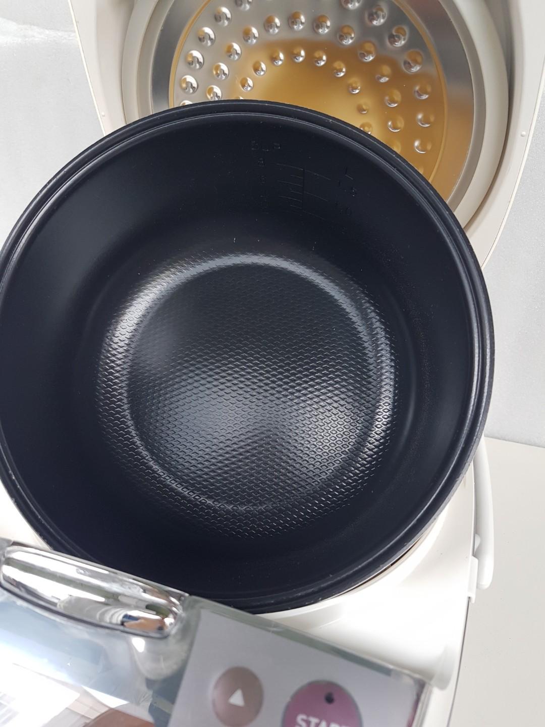 TEFAL RK704E FUZZY LOGIC RICE COOKER (1.5L), TV & Home Appliances