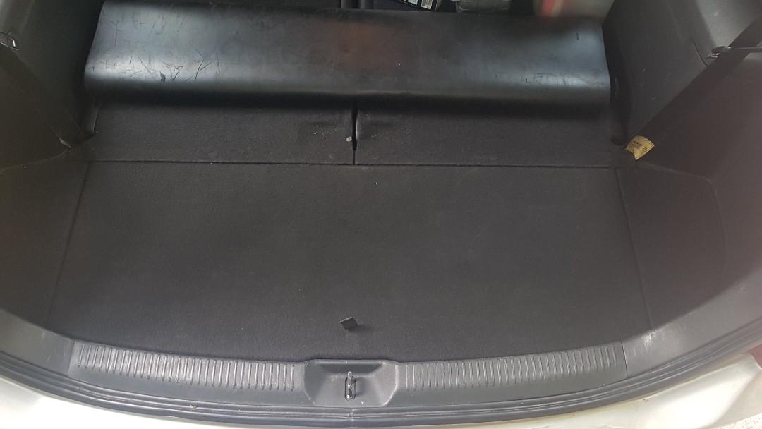 car rear boot cover