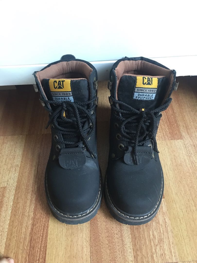 cat durable equipment boots