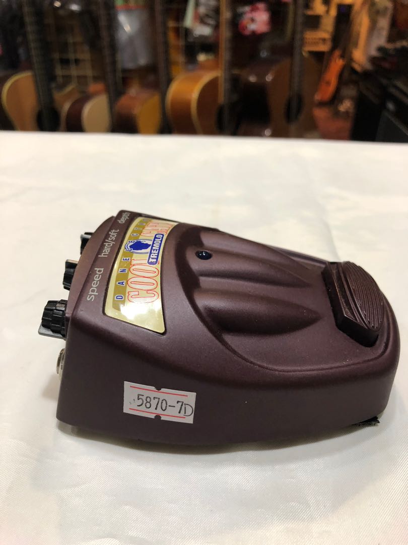 Danelectro Cool Cat Tremolo Guitar Effects Pedal Music Media