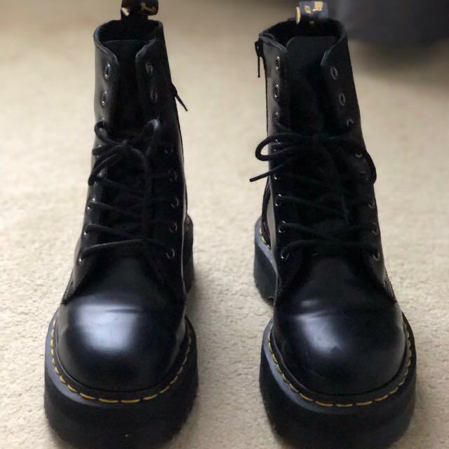jadon platform 8 eye boot