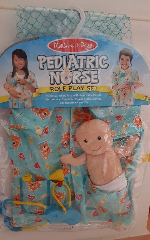 melissa & doug pediatric nurse play set