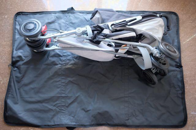 Stroller travel/storage bag (Category: Strollers) located in Makati City. Submitted by closet_luxury (Listing ID 180670341, Image 1). Description: Stroller travel storage bag Bought in US. High quality.
