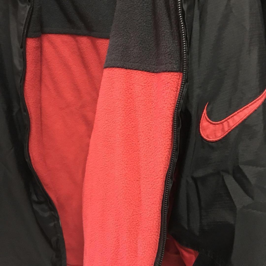 Red and black store nike windbreaker womens
