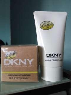 DKNY Be Delicious perfume + shower gel