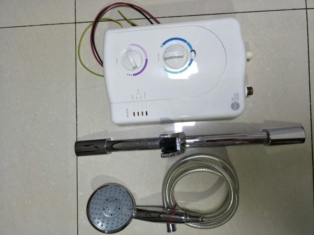 707 Instant Water Heater Protek, TV & Home Appliances, Kitchen