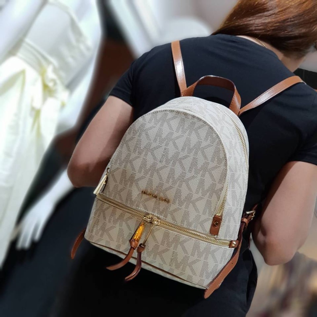 michael kors rhea vanilla backpack