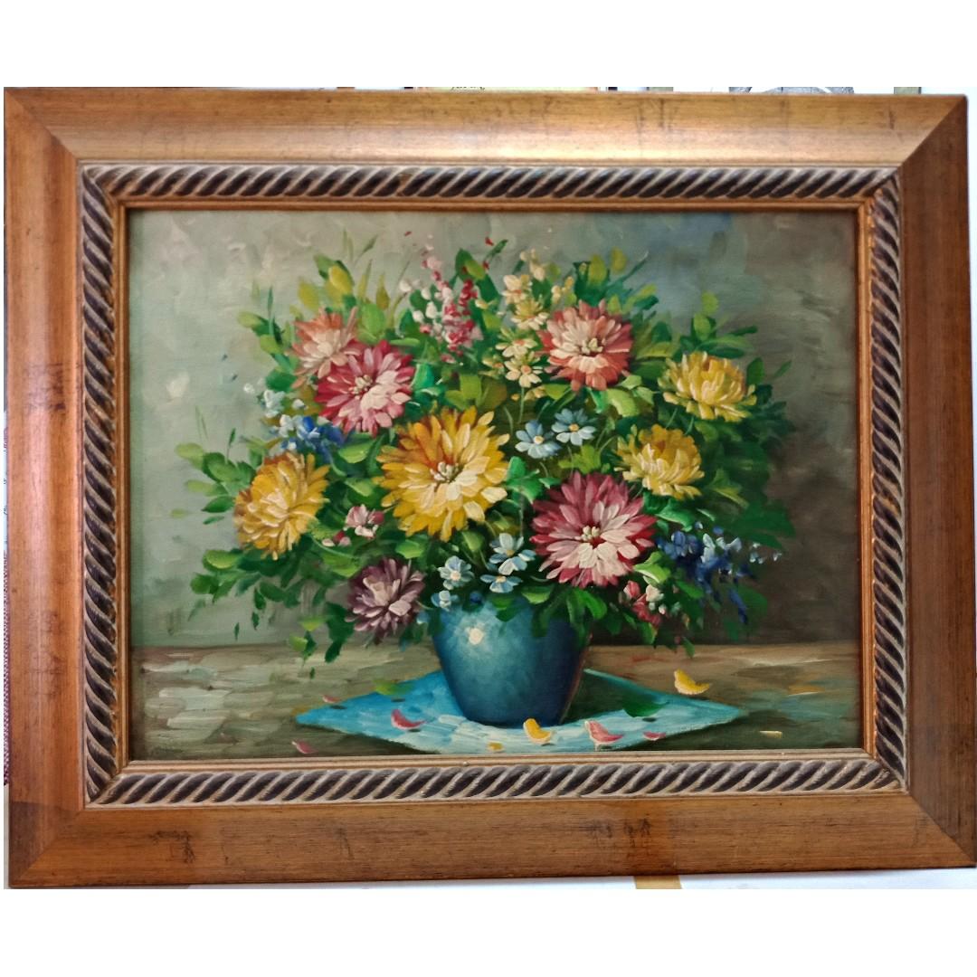 Hand painted flower oil painting with rustic gold wood frame, Design &  Craft, Art & Prints on Carousell