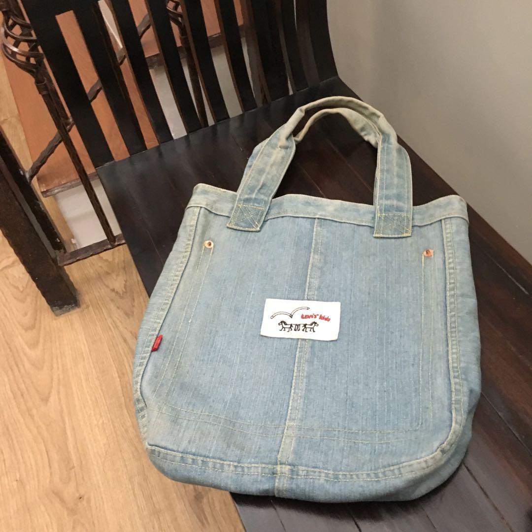 levi's handbags