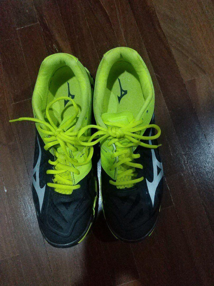 mizuno volleyball shoes in malaysia