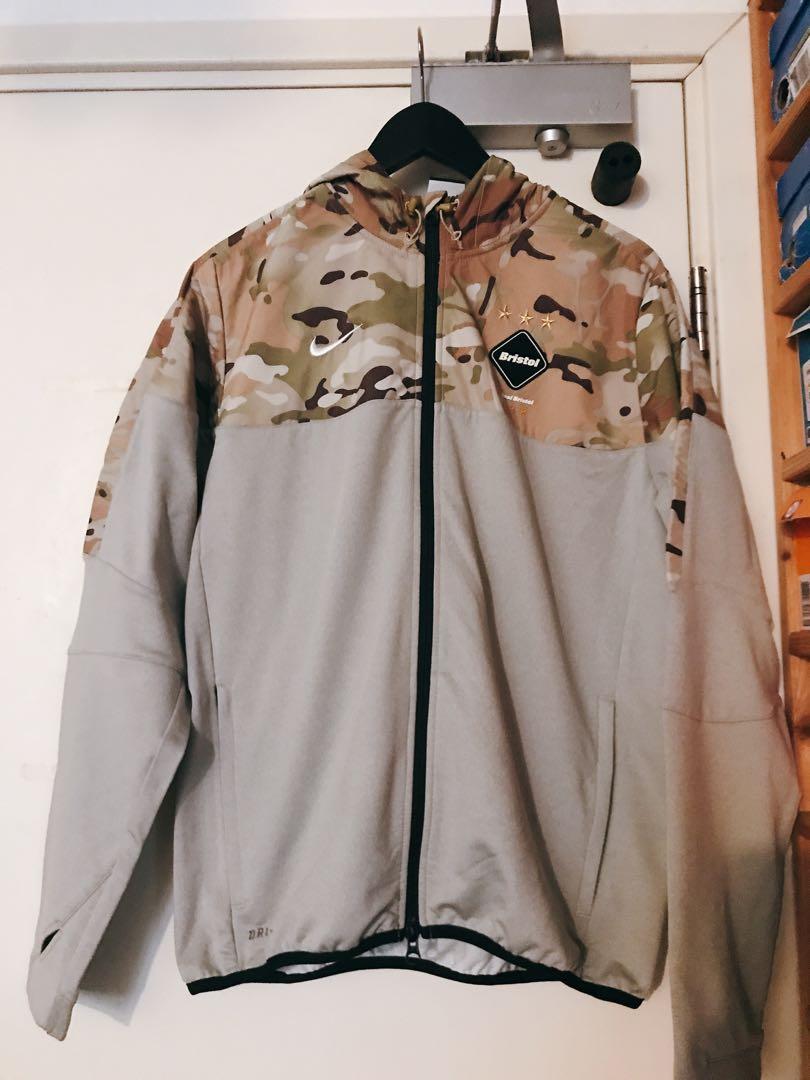 Nike Fcrb Zip Up Size M 男裝 男裝衫 外套 Carousell Nike Fcrb Zip Up Size M 男裝 男裝衫 外套 Carousell