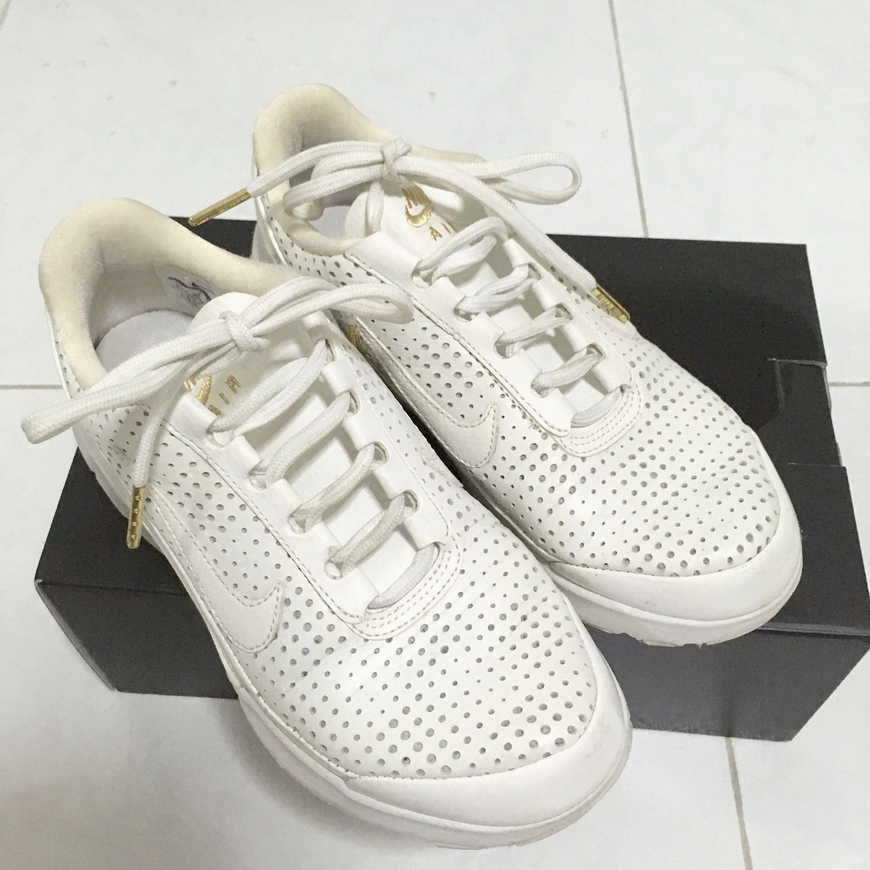 Nike air jewell premium on sale