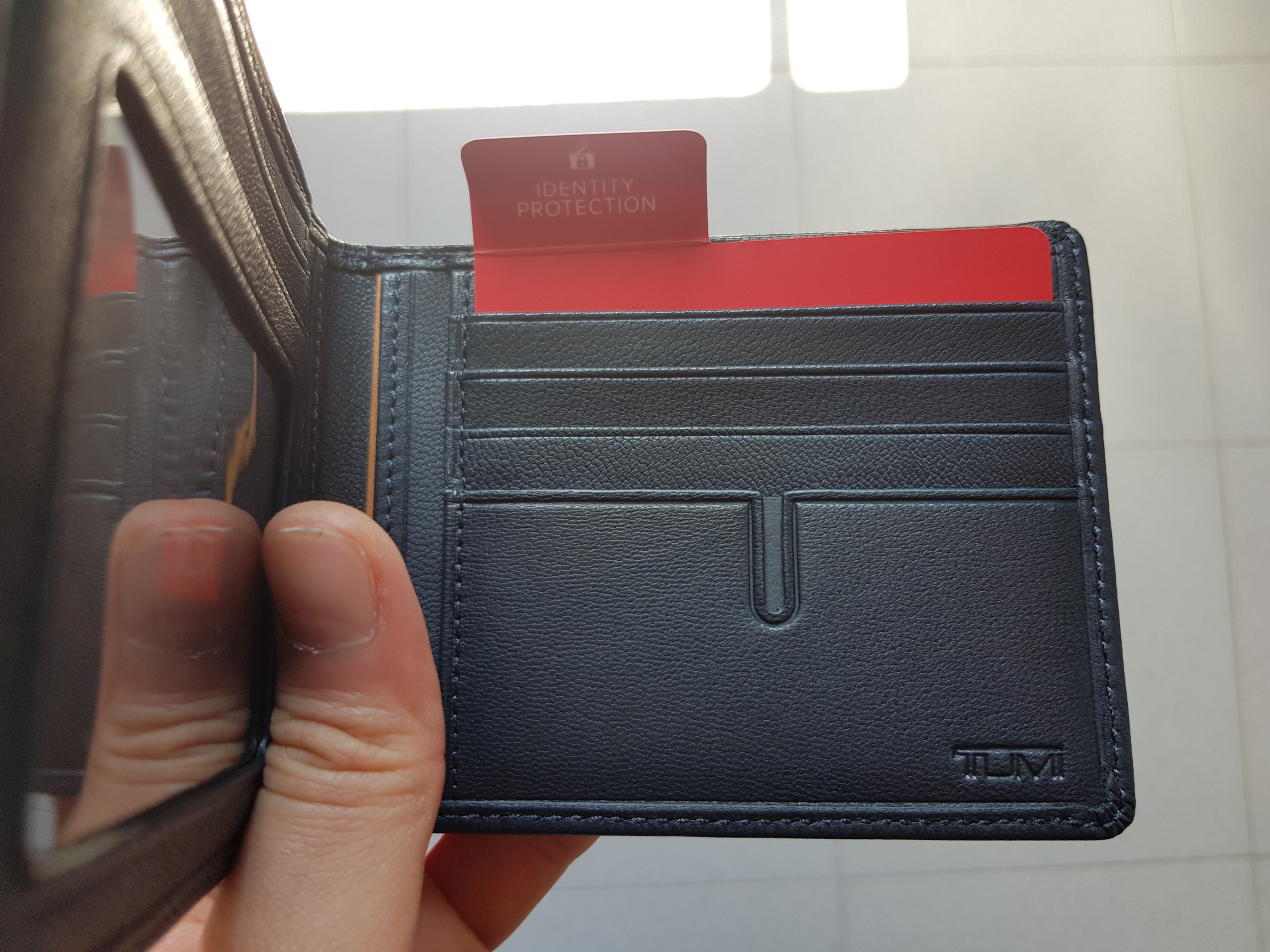 Tumi chambers wallet sale