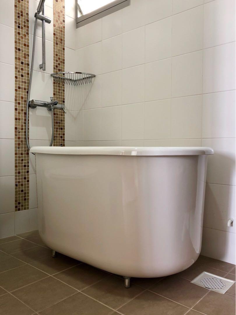 Reduced Price Freestanding Bathtub With Ultrasonic Bubble