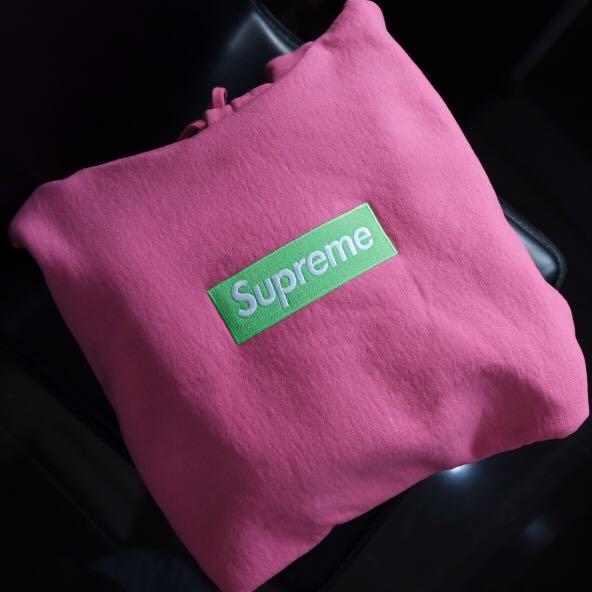 Supreme Box Logo Hoodie Magenta