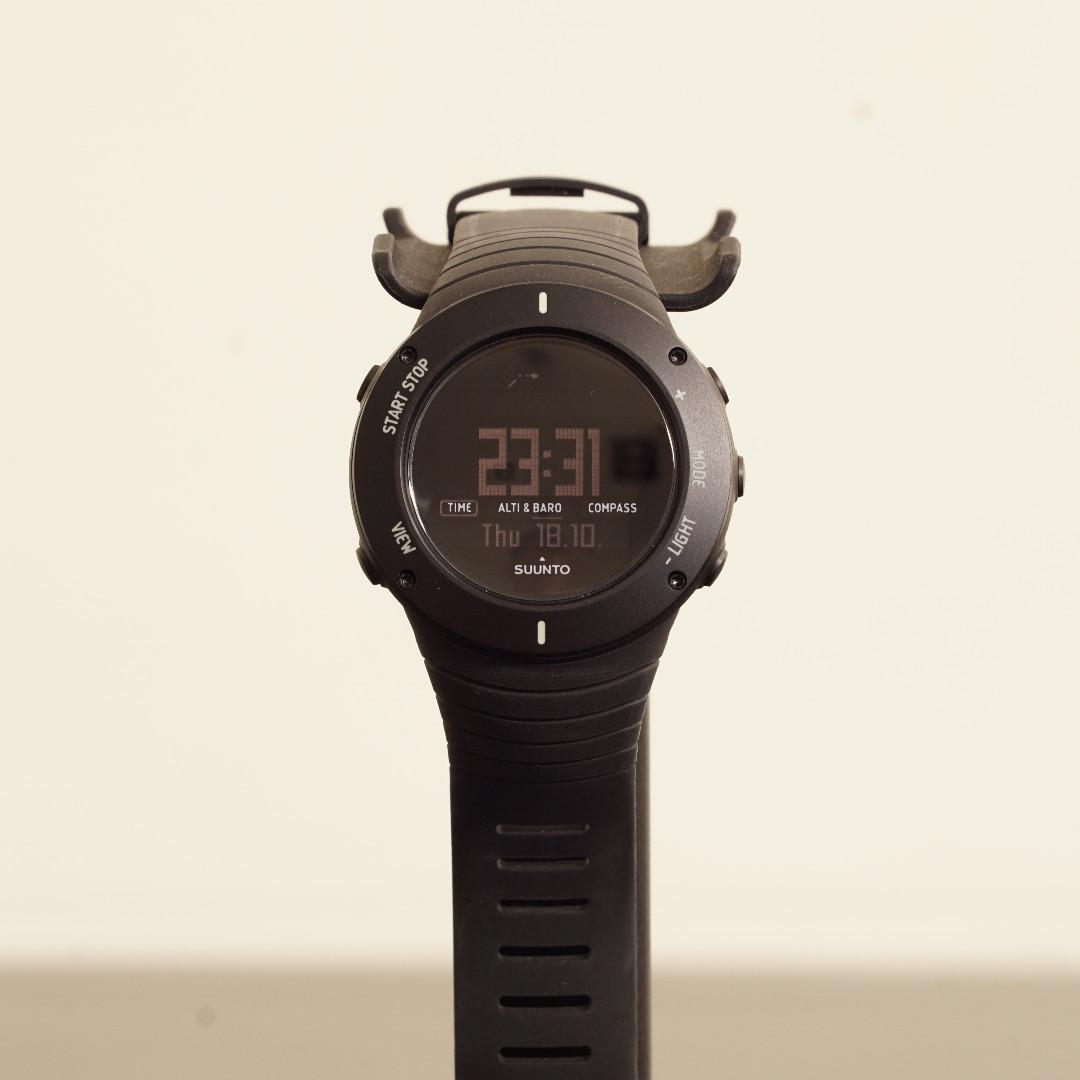 Harga suunto core ultimate black hot sale