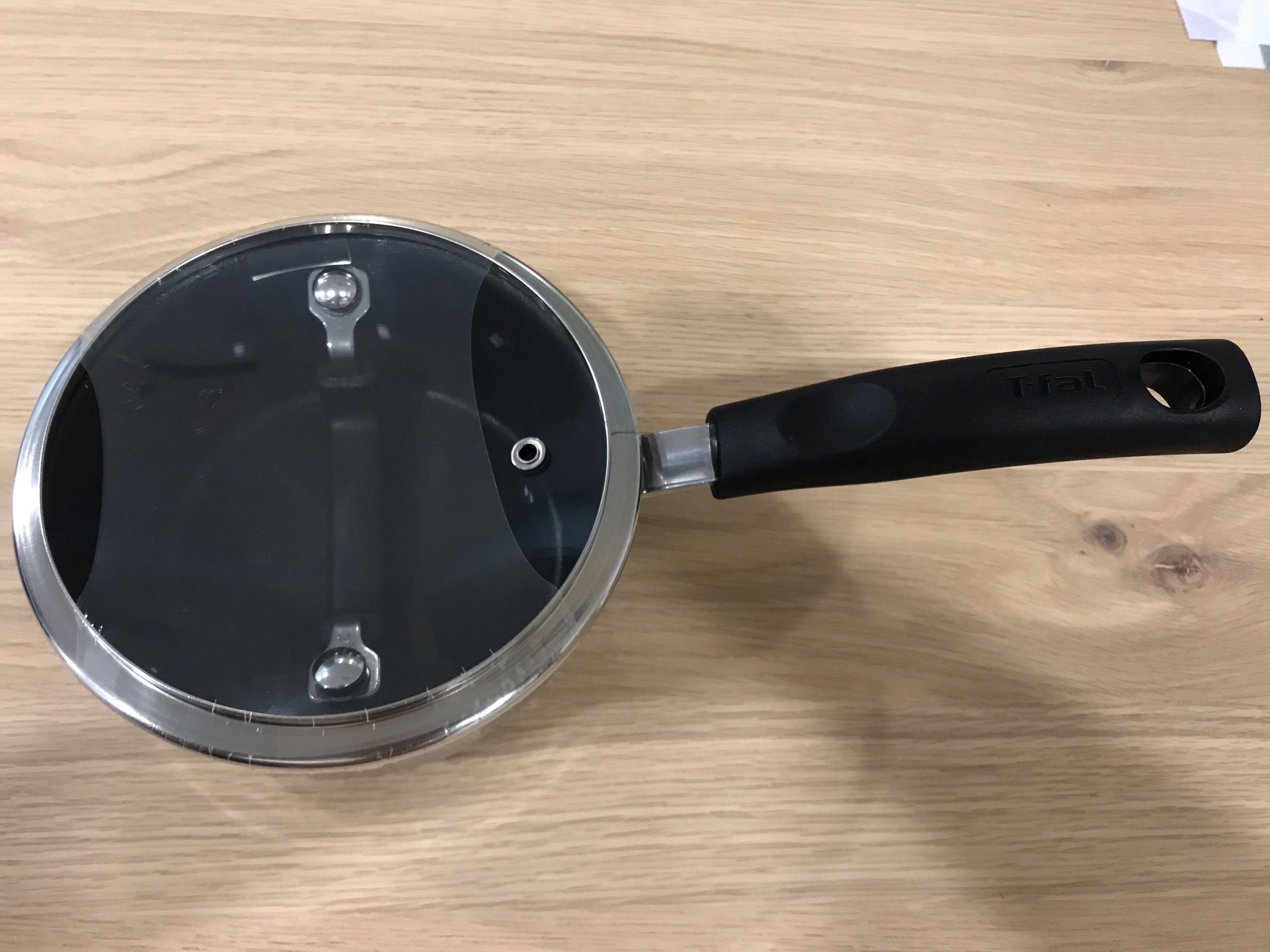 Tefal / Tfal 1quart sauce pan (15.5cm), Furniture & Home Living