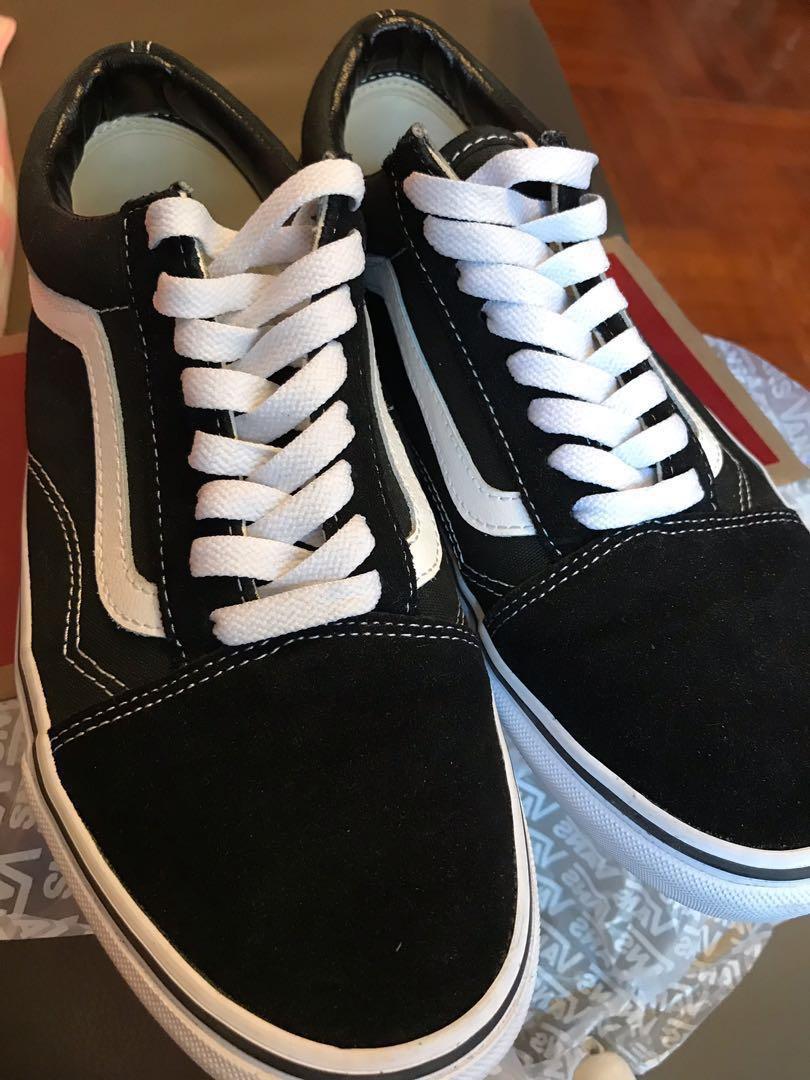 vans classic black white