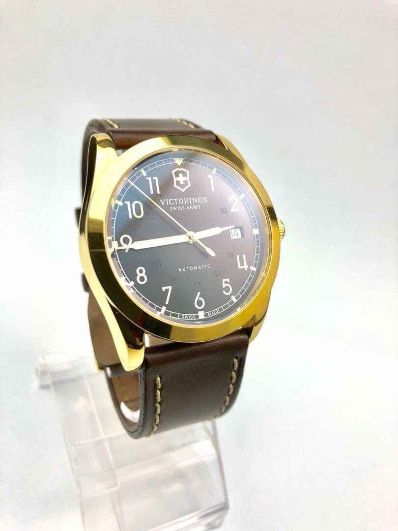 Victorinox 241646 store