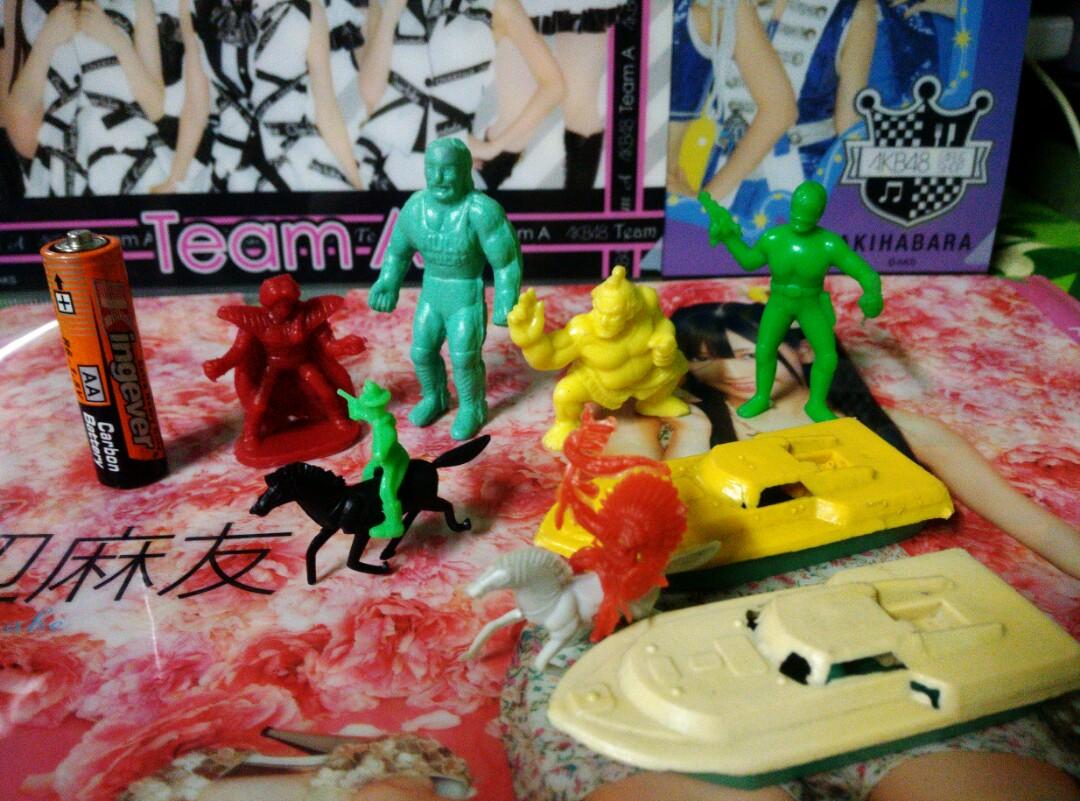 90's Tatsing Set, Hobbies & Toys, Toys & Games on Carousell