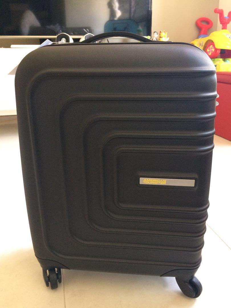 American tourister Cabin Size Luggage (Black), Hobbies & Toys, Travel