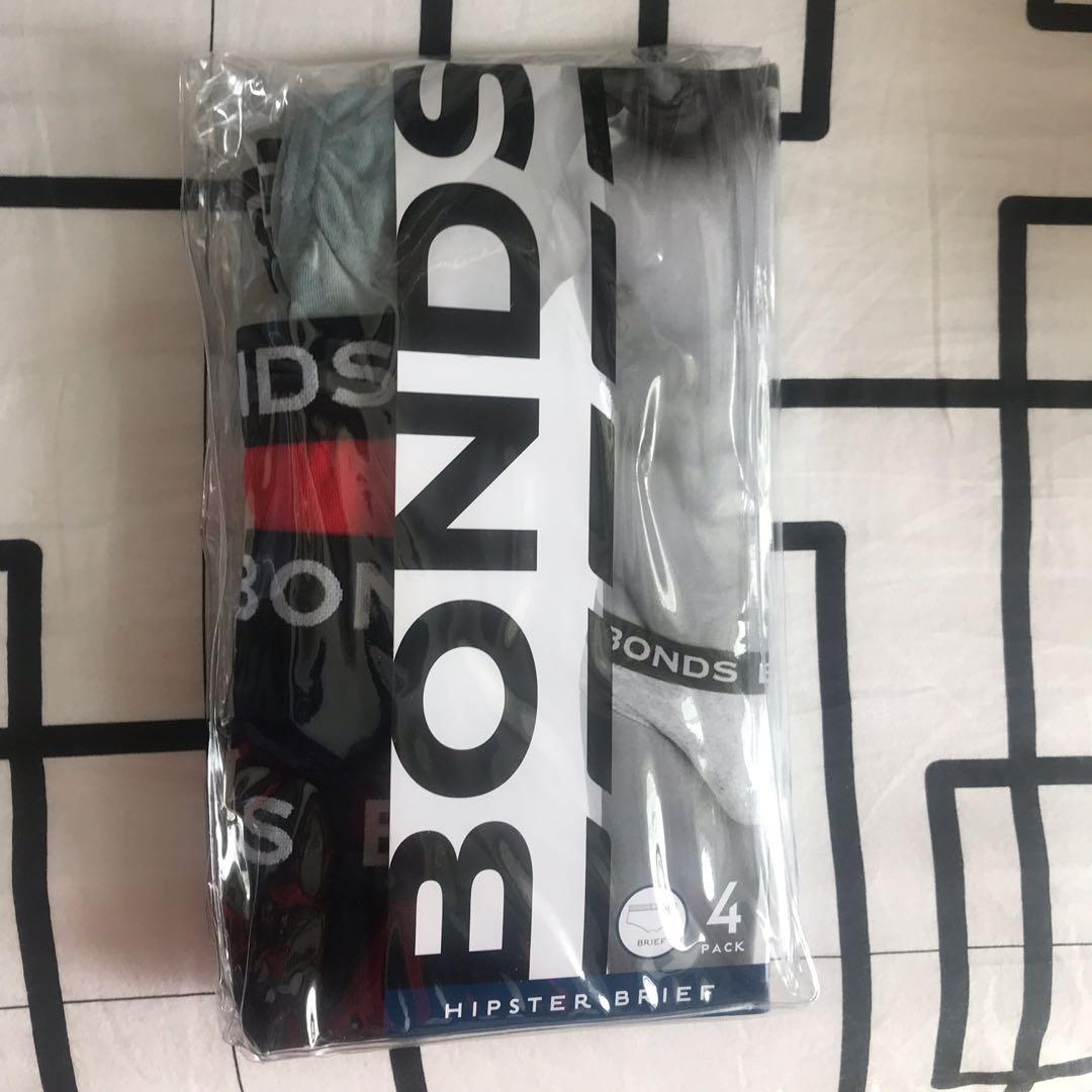 Australia Bonds Uwear (Category: Sleep and Loungewear) located in Manila. Submitted by timtamaussie (Listing ID 195631633, Image 1). Description: Australia 🇦🇺 Bonds 💯 underwear Very Comfy Medium Size will fit Large 💯 Cotton .