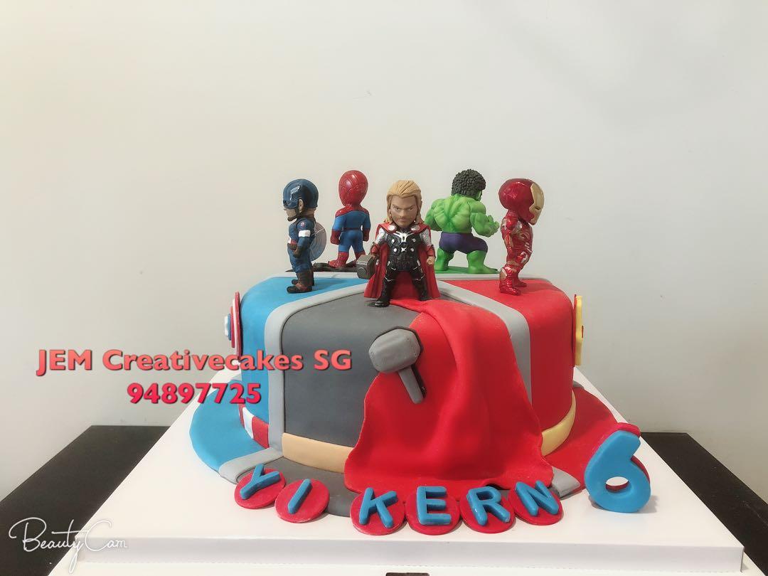 Avengers Fondant Birthday Cake Food Drinks Baked Goods On Carousell