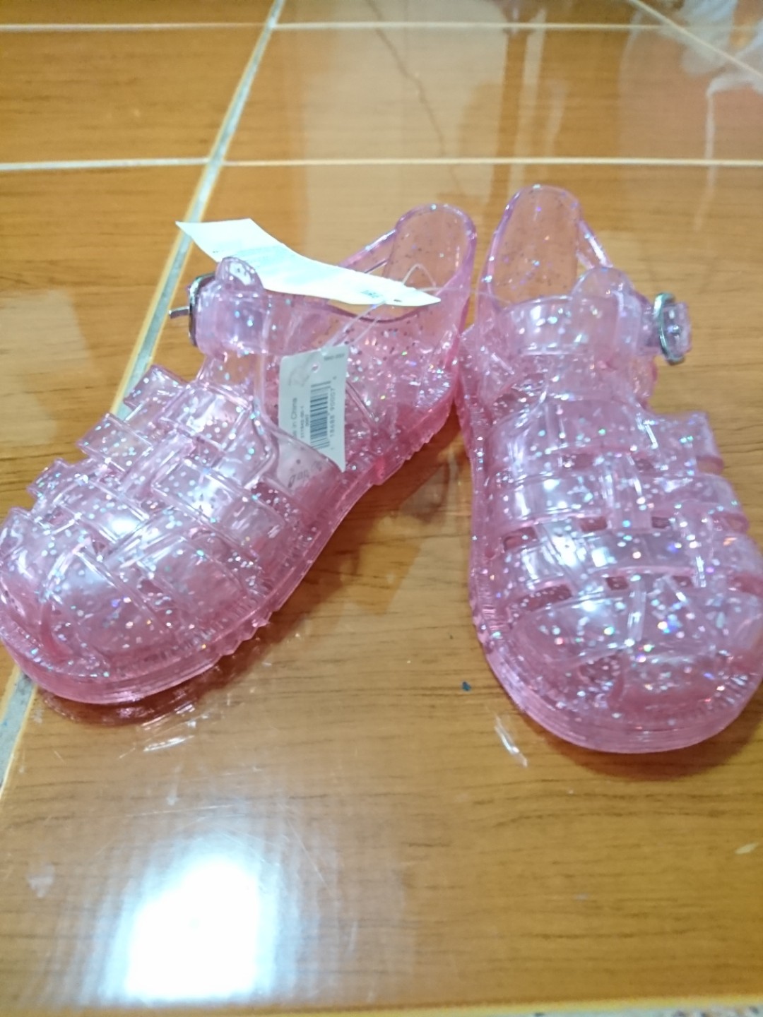 gap jelly shoes