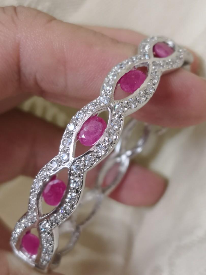 Genuine Ruby Bangle (Category: Bracelets) located in Seri Kembangan. Submitted by sandy5486 (Listing ID 195689191, Image 1). Description: Genuine Africa Ruby white cz bangle 925 sliver white gold plated Wide 55mm.