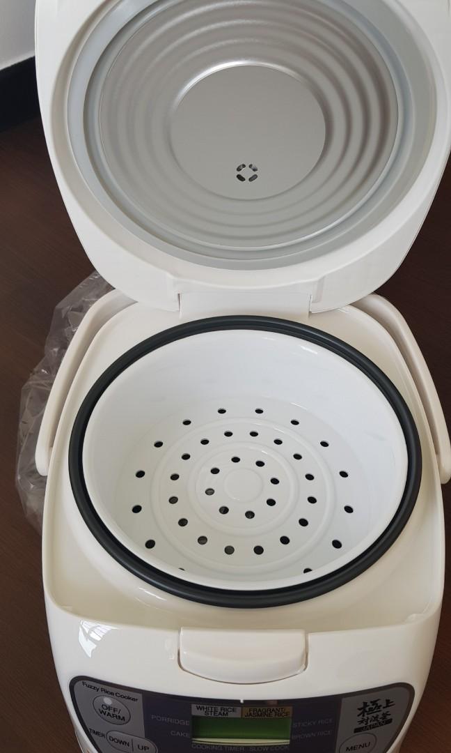 Hitachi Rice Cooker, TV & Home Appliances, Kitchen Appliances, Cookers