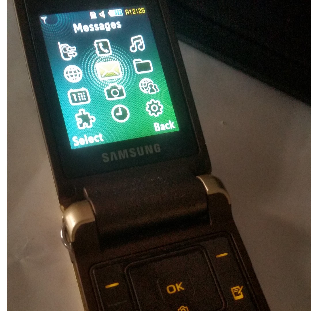 Samsung GT-S3600i Flip phone, Mobile Phones & Gadgets, Mobile Phones,  Android Phones, Samsung on Carousell