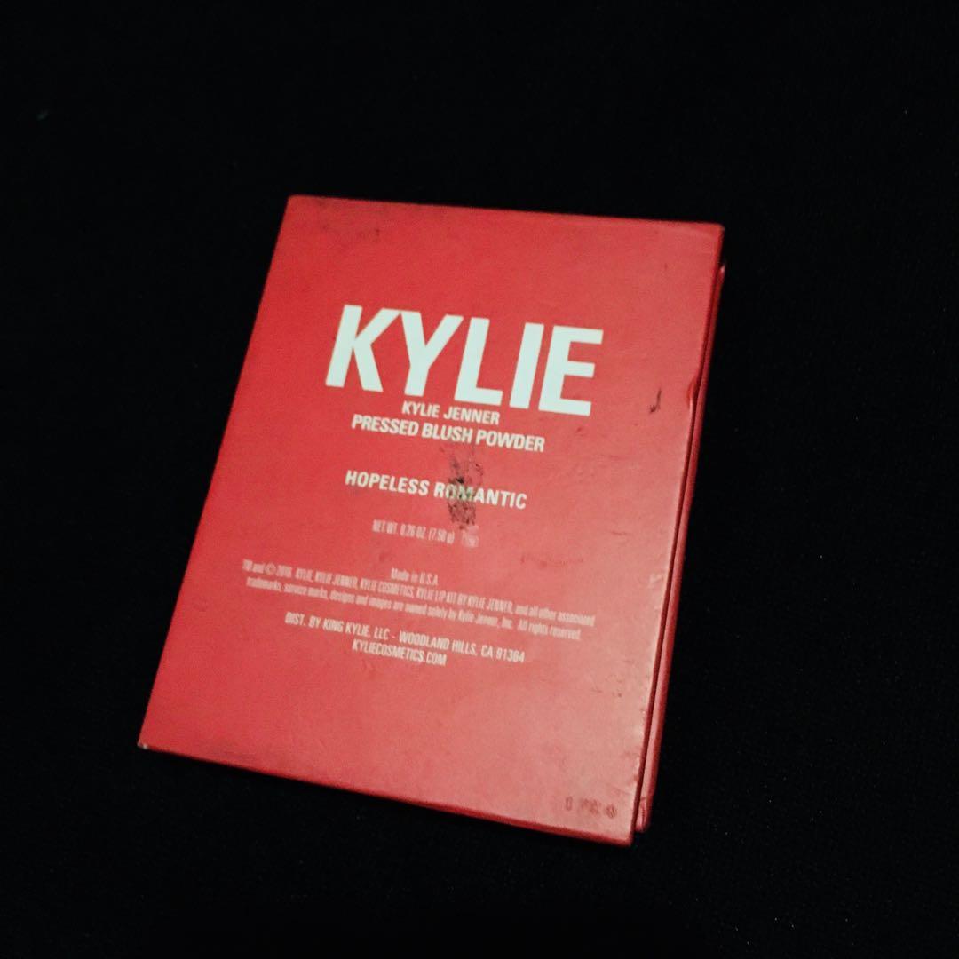 Kylie Pressed Blush Powder (Category: Makeup) located in Caloocan City. Submitted by lovelunaa (Listing ID 195666395, Image 3). Description: Kylie Pressed Blush Powder in Hopeless Romantic shade #caroulandmark.