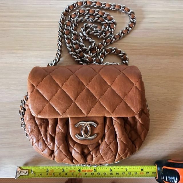 chanel chain around messenger bolsa
