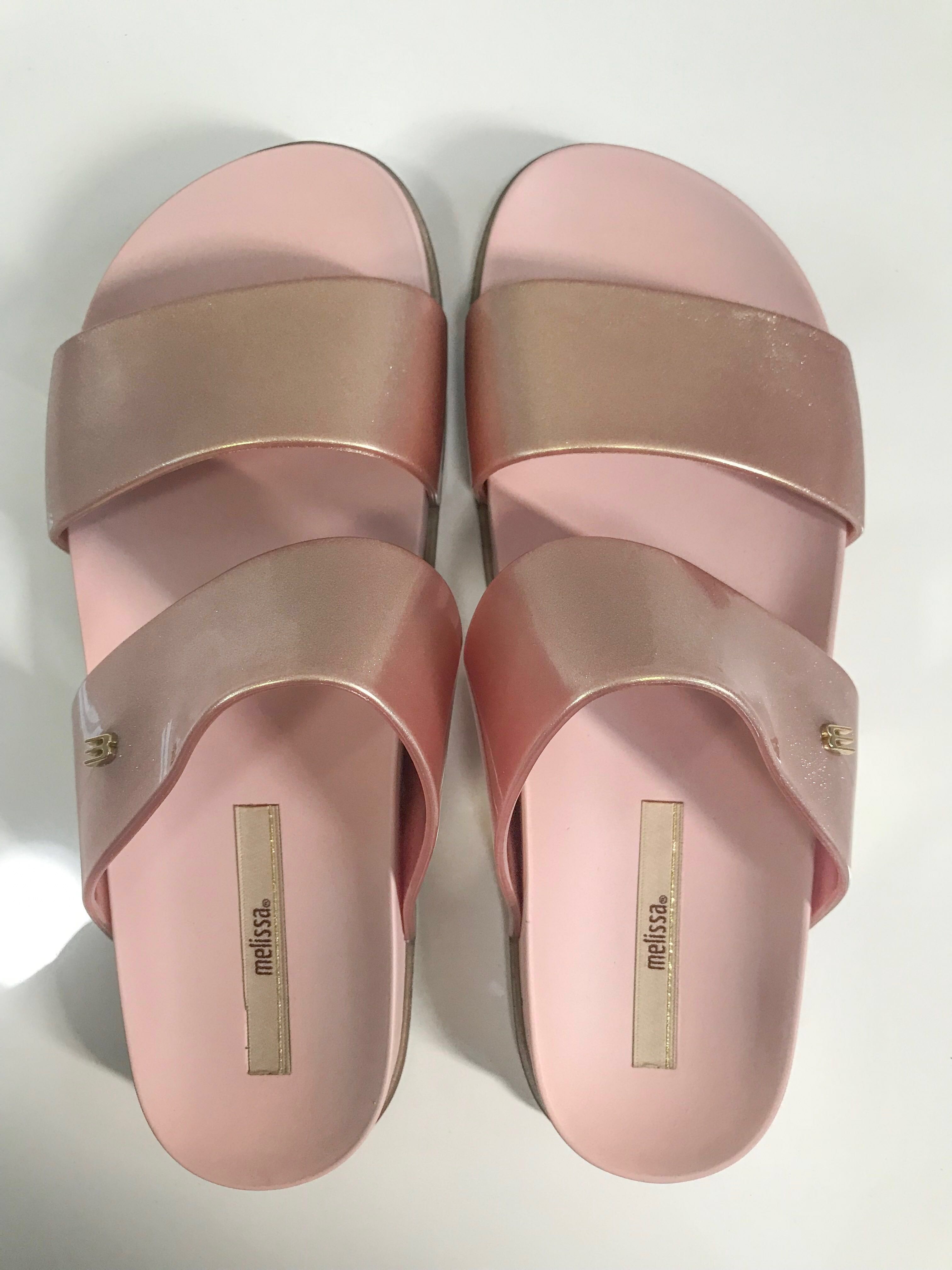Melissa online cosmic slide
